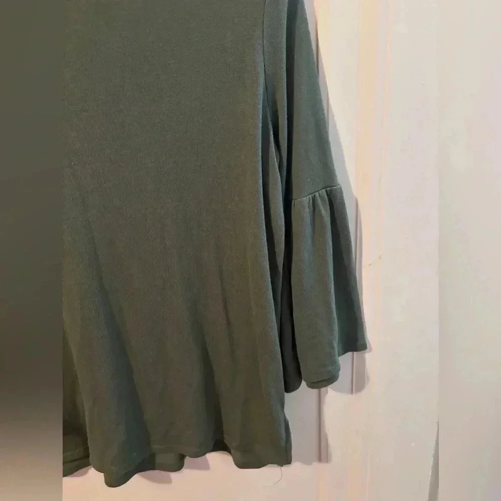 Old navy girls flare sleeve top XL